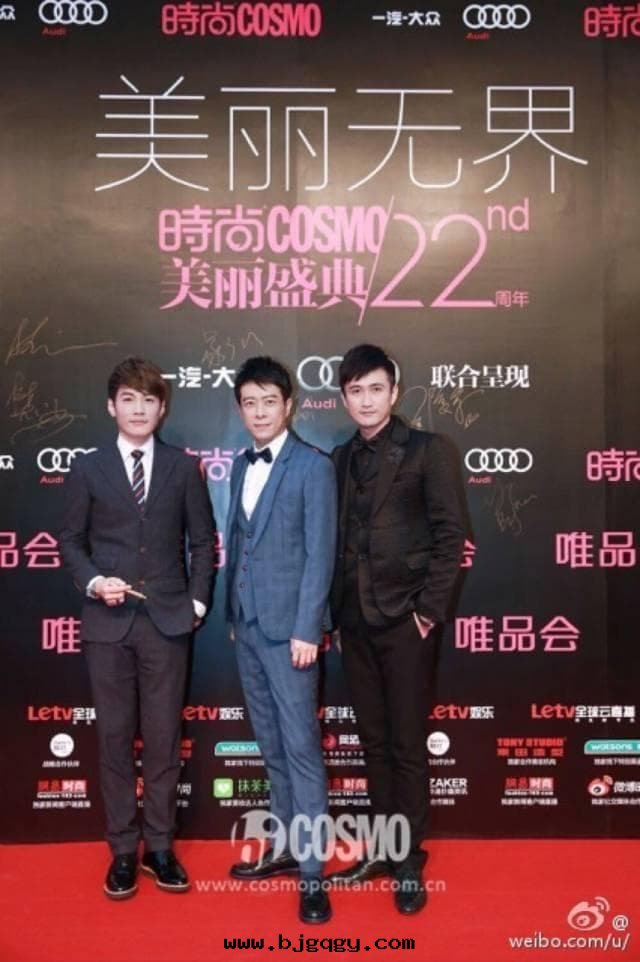 AKIN老师受邀參加&ldquo;美(měi)容界奥斯卡(kǎ)&rdquo;的(de)时(shí)尚COSMO美(měi)麗盛典，衆星(xīng)云集，共(gòng)同(tóng)诠釋&ldquo;美(měi)麗無界&rdquo;。