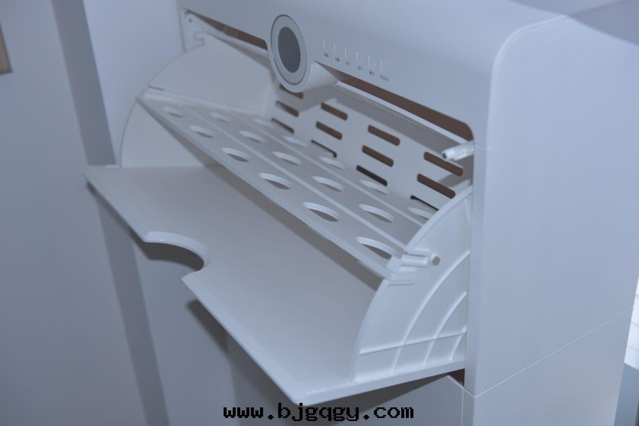 RootSense智能(néng)鞋(xié)櫃-Footies-翻斗(dǒu)及(jí)可(kě)調节(jié)中(zhōng)間(jiān)隔闆