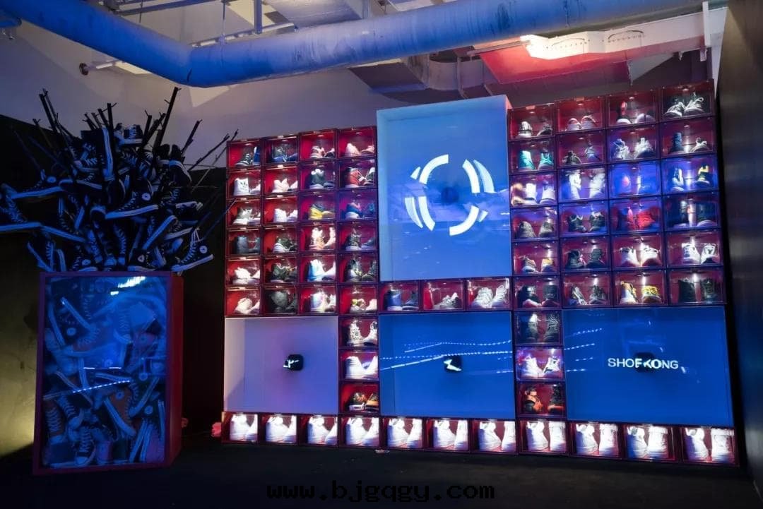 「SHOEKONG」参展(zhǎn)重(zhòng)慶西(xī)漫WJ潮(cháo)流文(wén)化(huà)展(zhǎn)