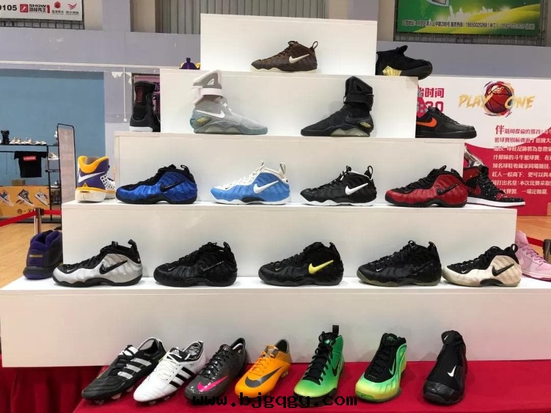 Nike Air Mag和(hé)Sample版本(běn)