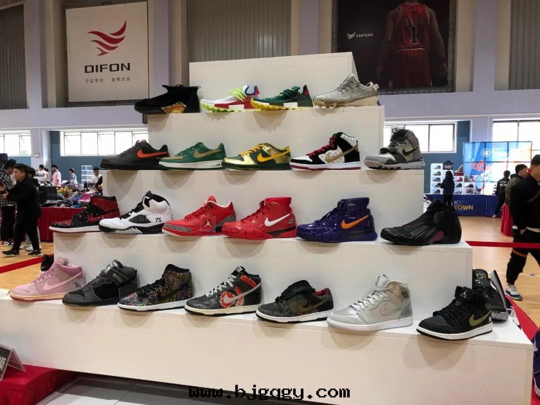 喬幫主用(yòng)来(lái)送親友的(de)AJ 3