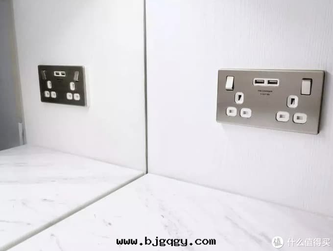 裝(zhuāng)鞋(xié)柜时(shí)，記(jì)得多(duō)花(huā)點(diǎn)錢(qián)这(zhè)樣(yàng)裝(zhuāng)，誰(shéi)用(yòng)都说(shuō)實(shí)用(yòng)！